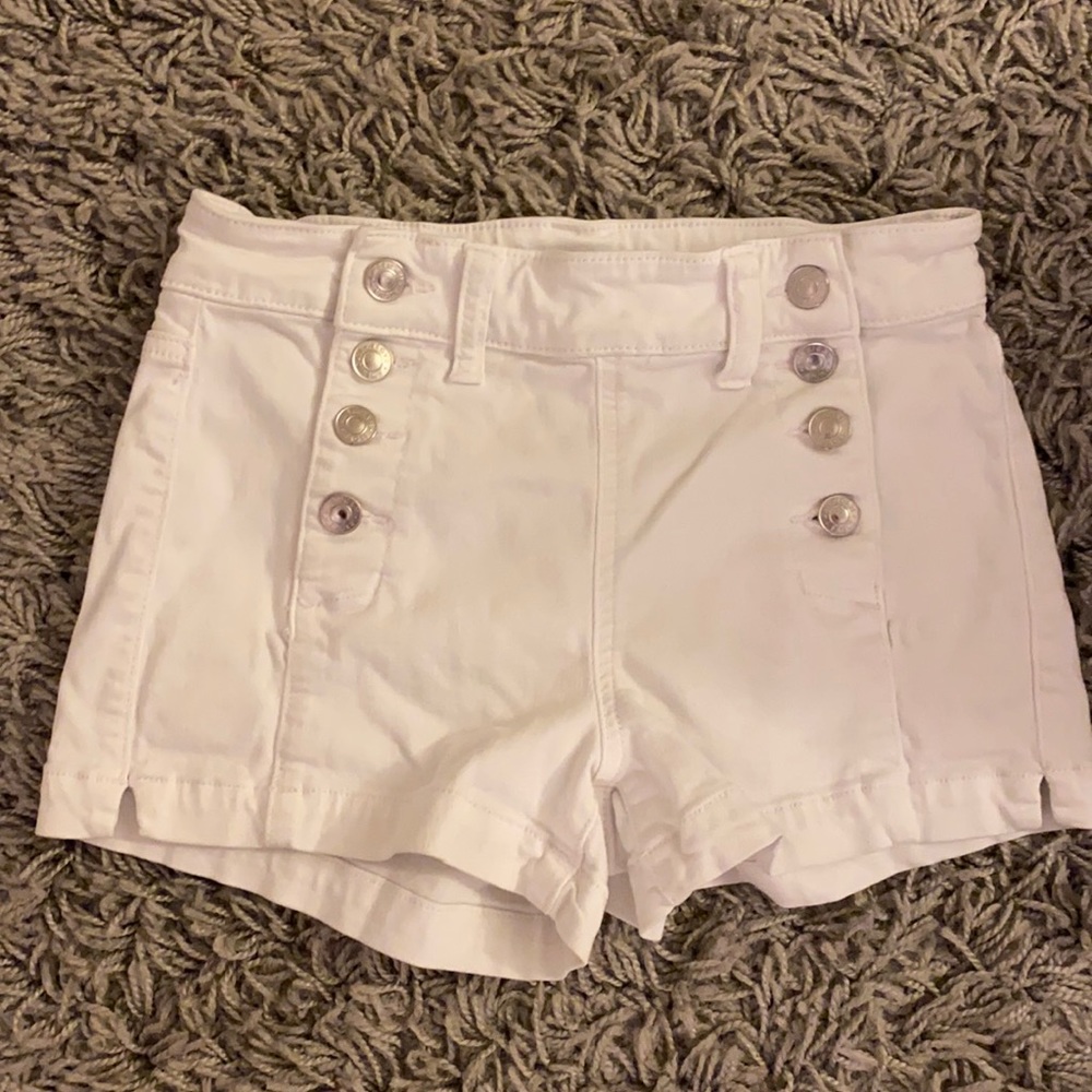 White American Eagle jean shorts